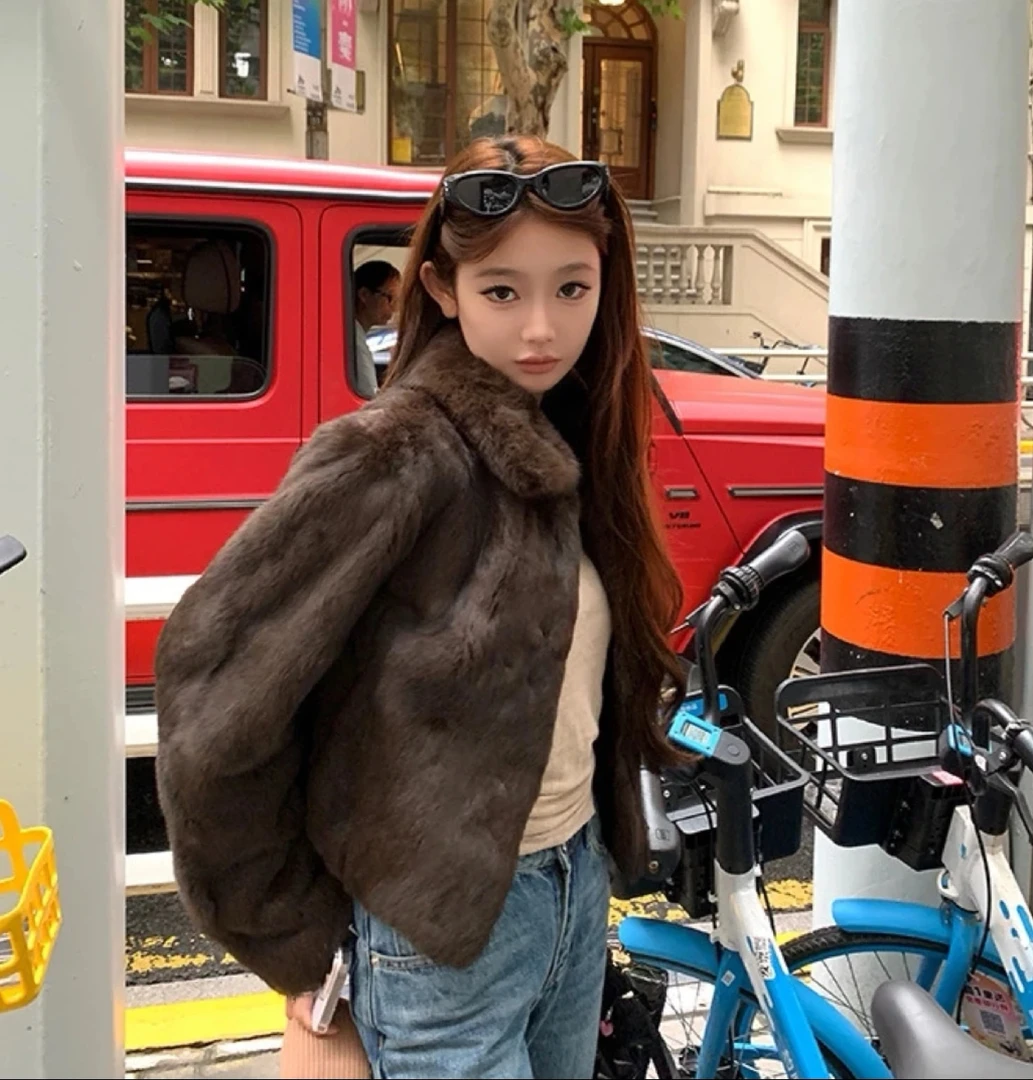 人造皮草 雪顶摩卡 短款环保毛毛外套精致俏皮