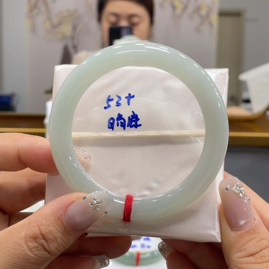 未镶嵌手镯翡翠翡翠