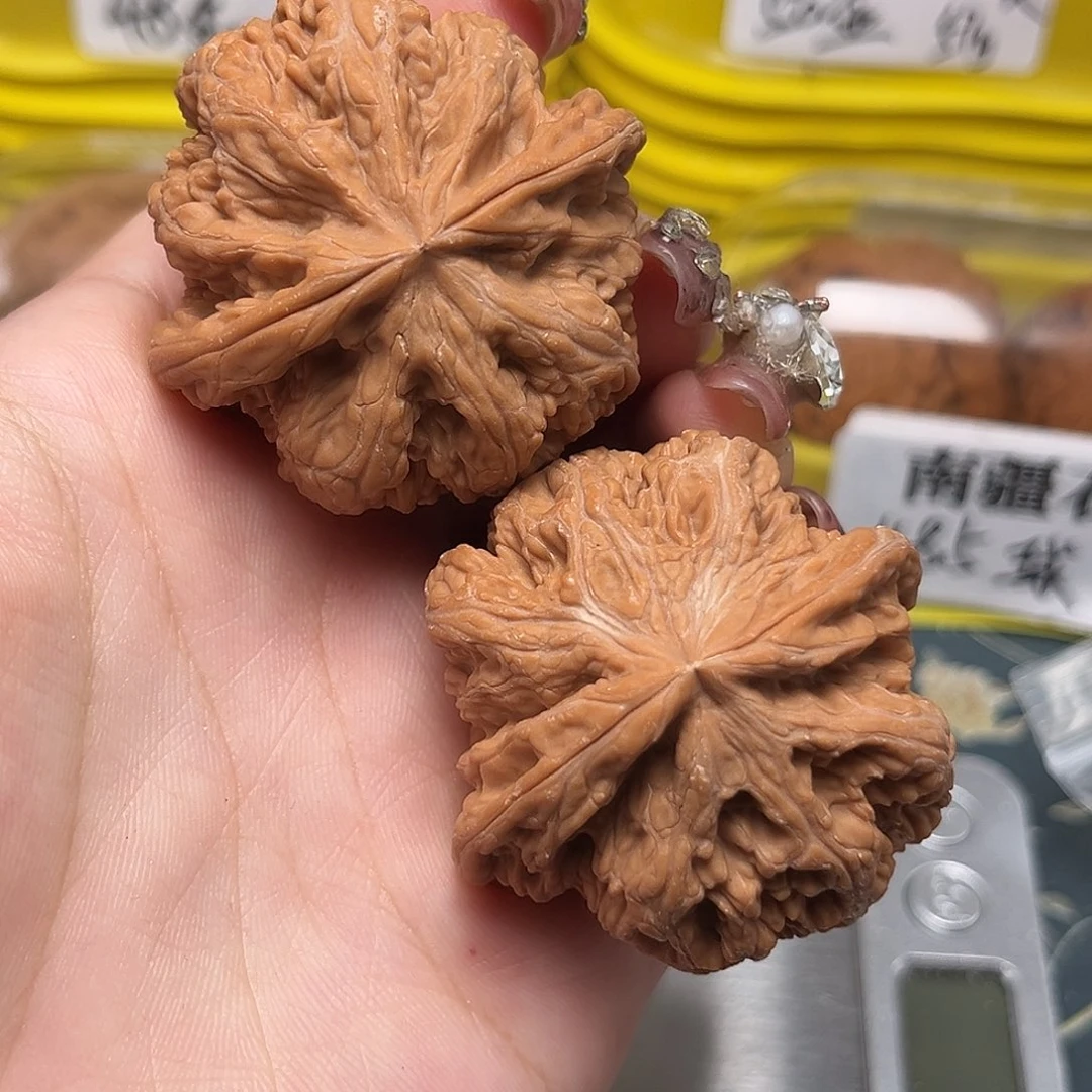 文玩核桃把件44-29833-02