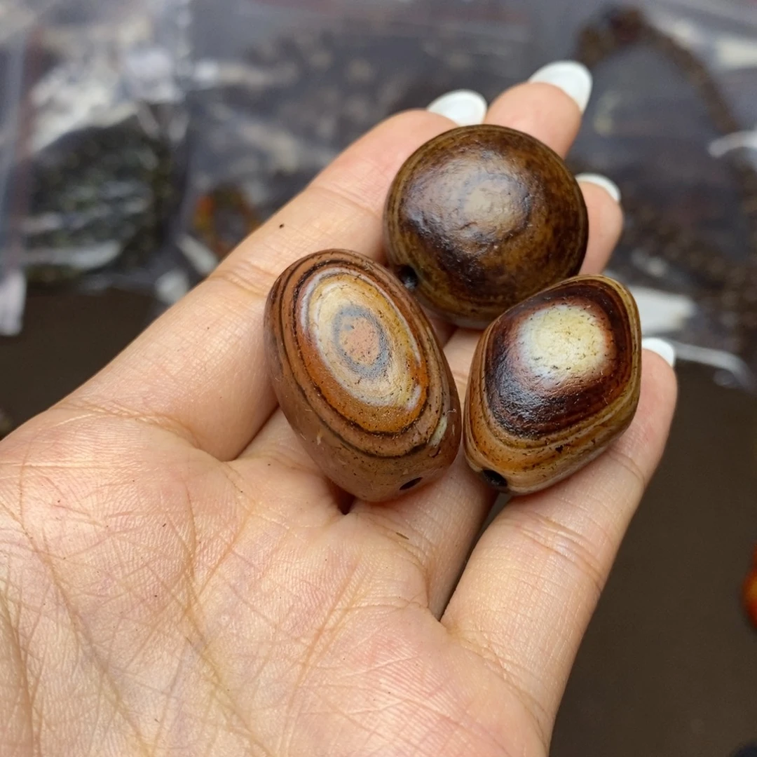 未镶嵌颈饰玛瑙/玉髓