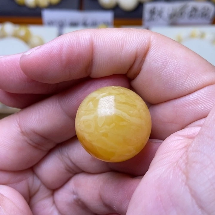 未镶嵌琥珀裸石蜜蜡25