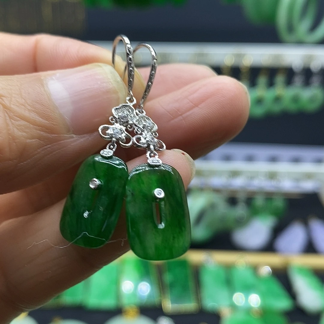 翡翠18K金镶嵌耳饰耳坠