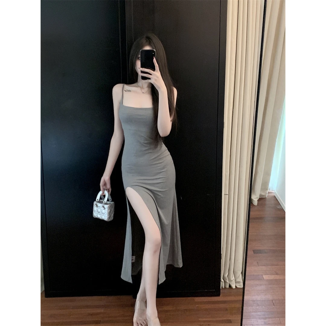 性感蕾丝露背吊带连衣裙女夏季新款气质修身包臀开叉收腰鱼尾长裙