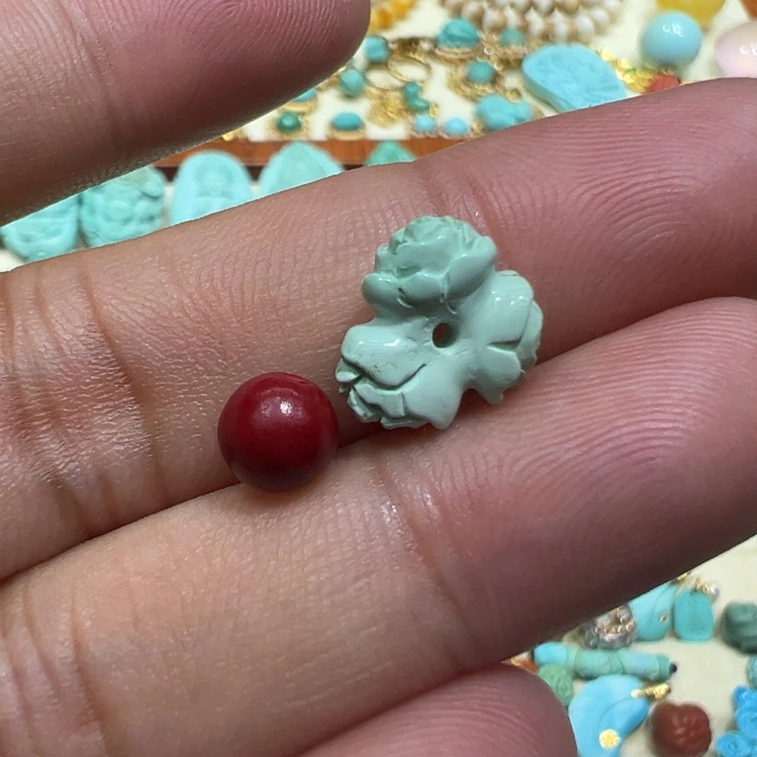 颈饰未镶嵌南红玛瑙