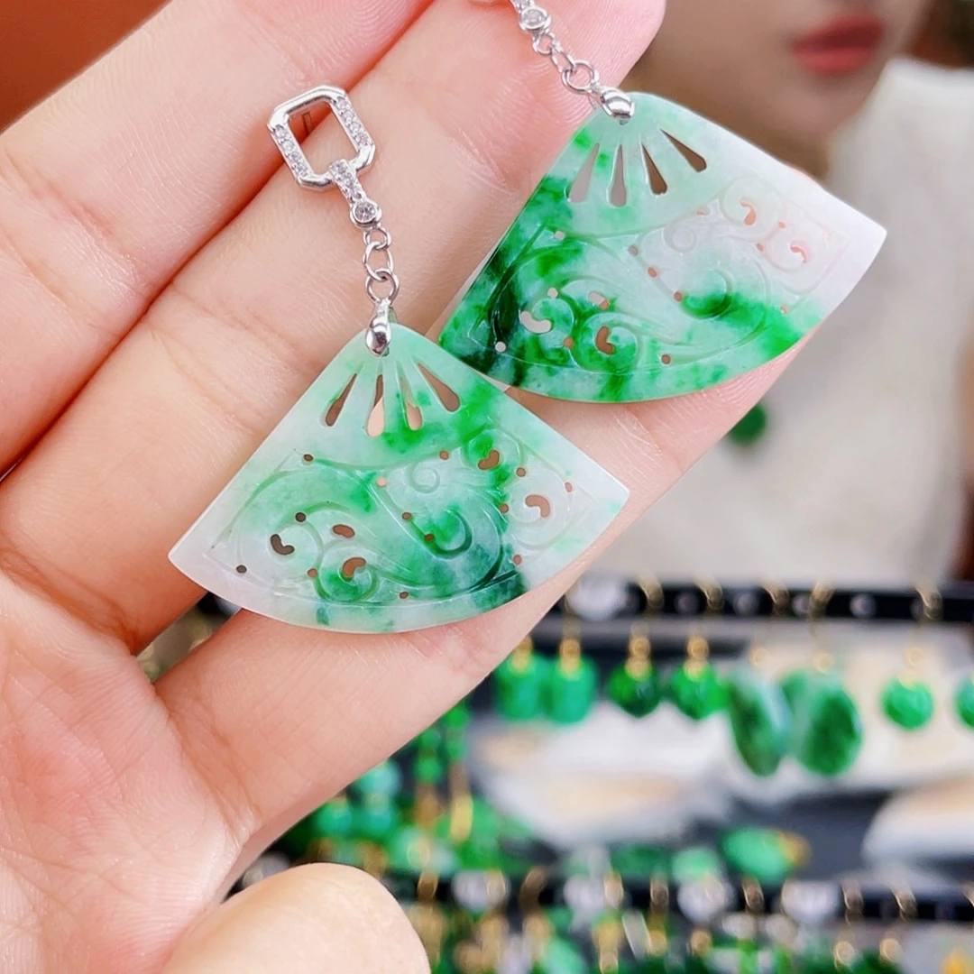 银S925镶嵌翡翠耳饰