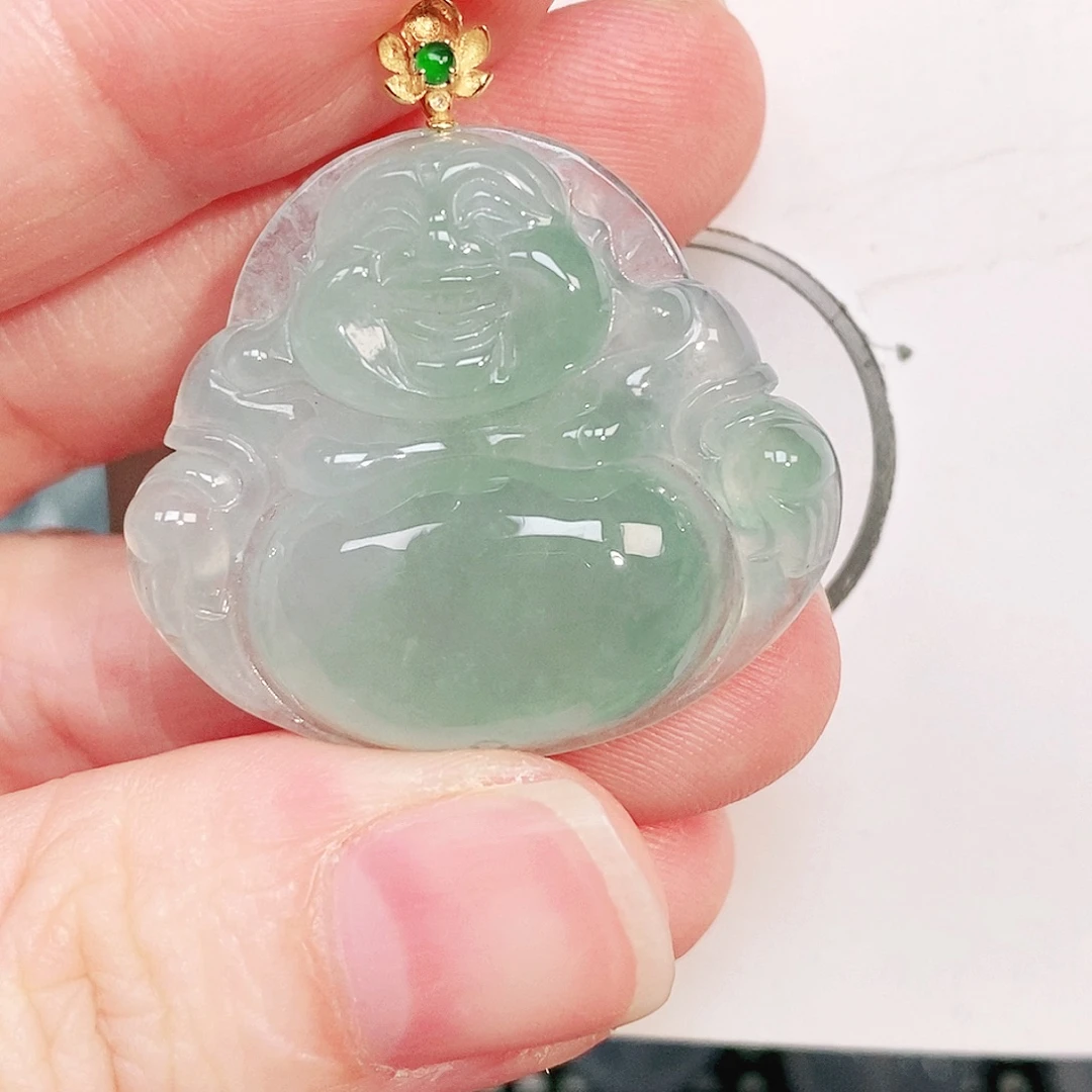 颈饰18K金镶嵌翡翠