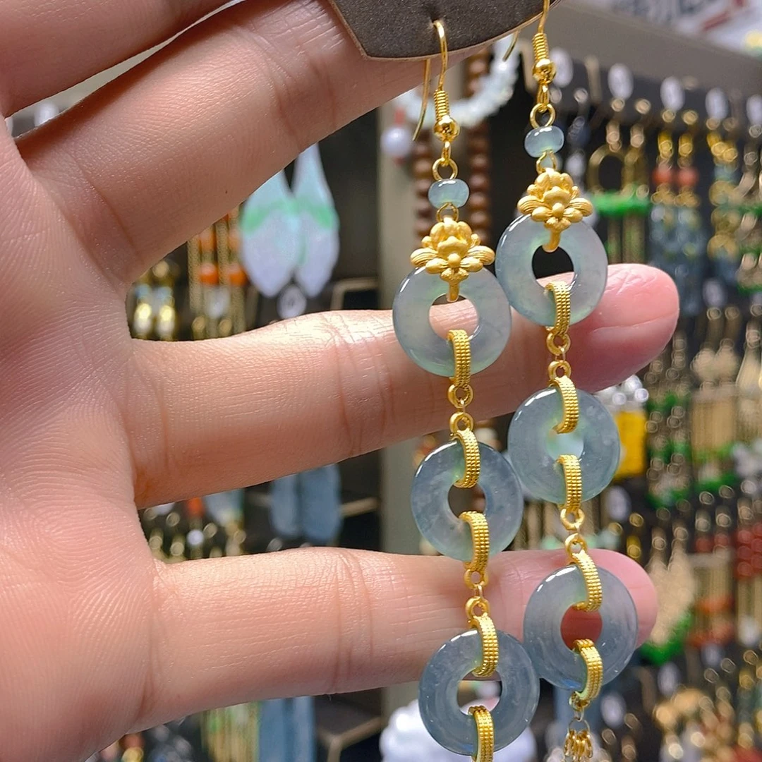 未镶嵌翡翠耳饰翡翠