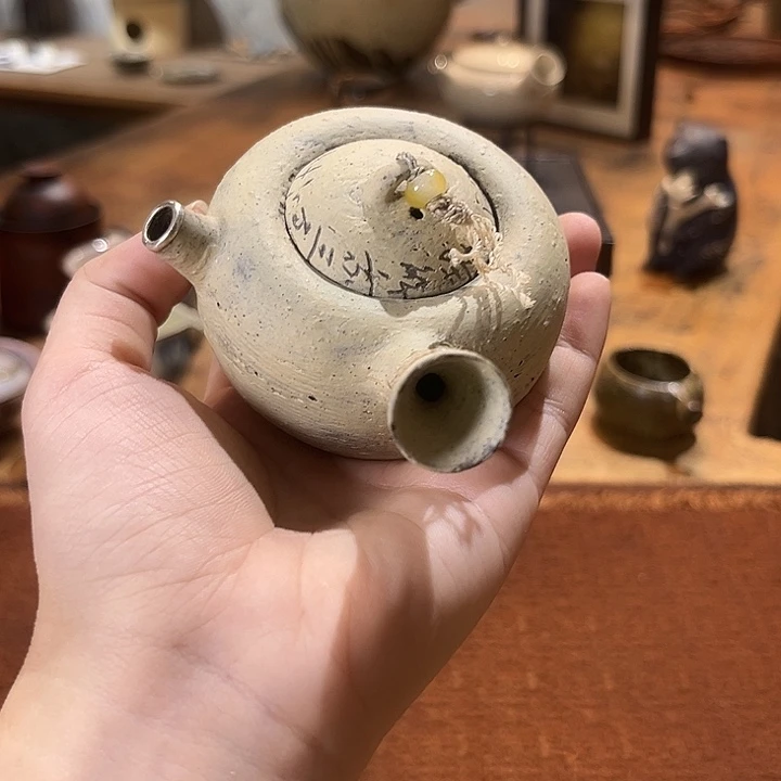 景德镇鱼和熊手工陶艺