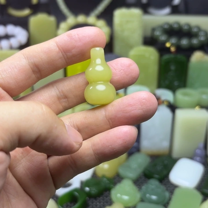 【闪购商品】和田玉未镶嵌颈饰