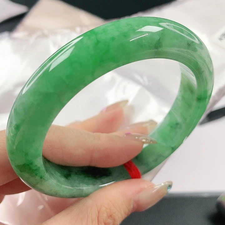 未镶嵌手镯翡翠，224