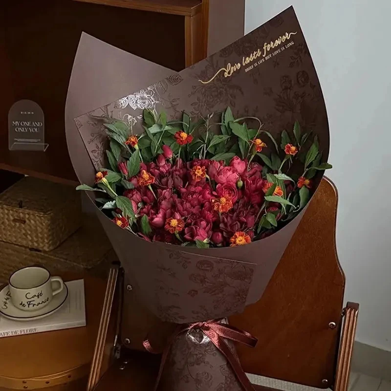 新款蝶绕银花烫金艺术纸150克加厚造型纸花束包装花艺包装纸