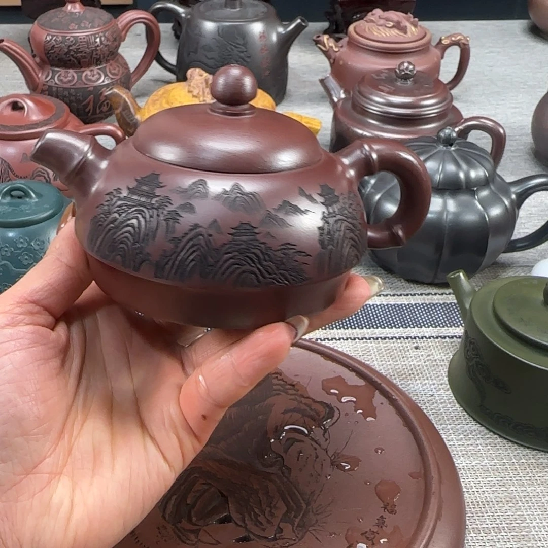 茶壶紫砂紫砂紫色紫砂