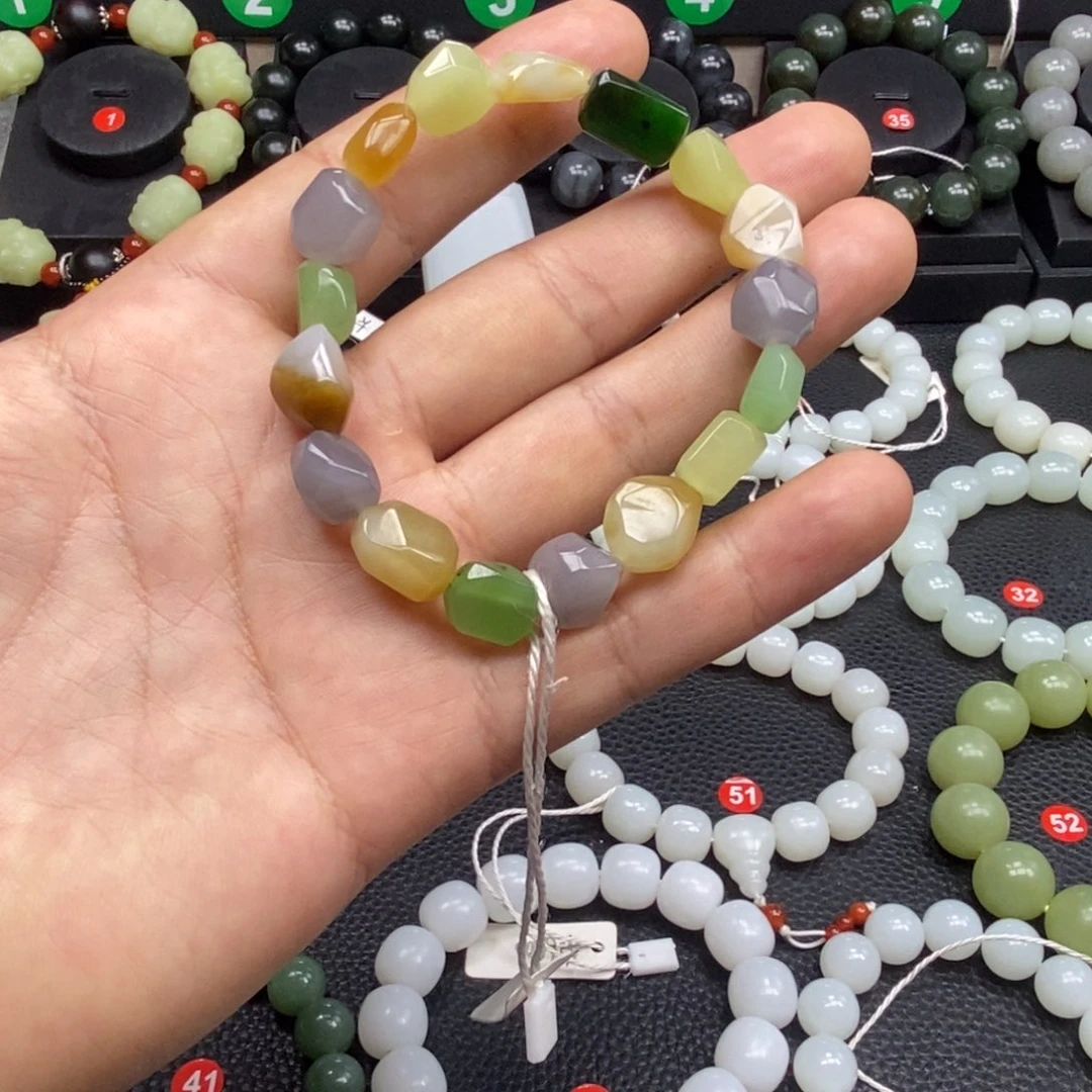 和田玉未镶嵌手链