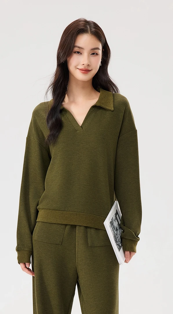 宽松针织长袖时尚翻领女毛针织衫打底V领纯色保暖秋冬气质运动