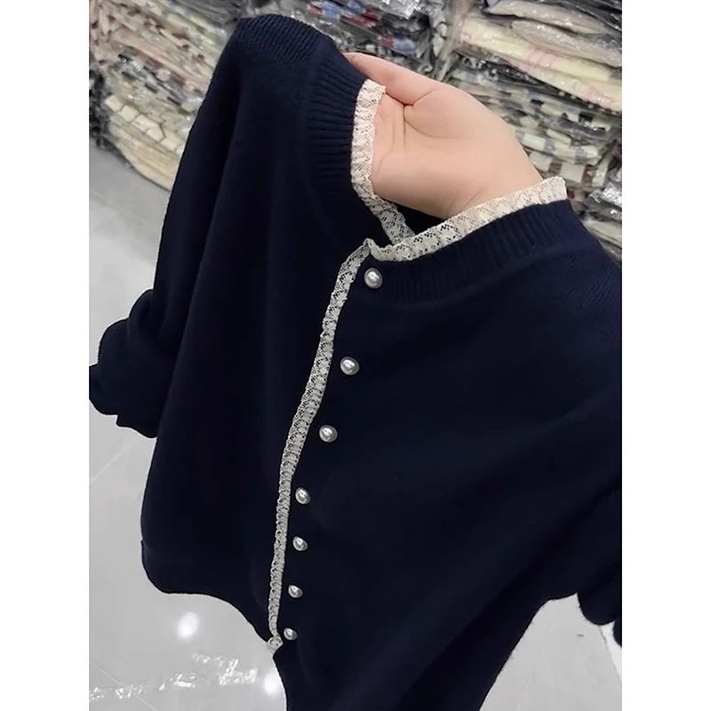 温柔风蕾丝花边针织开衫洋气百搭长袖毛衣2025秋季别致减龄上衣女