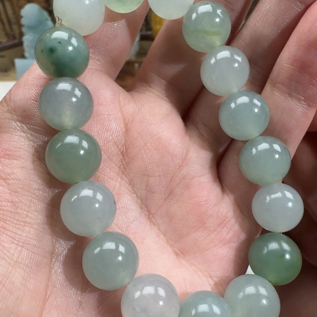 定制翡翠未镶嵌挂件