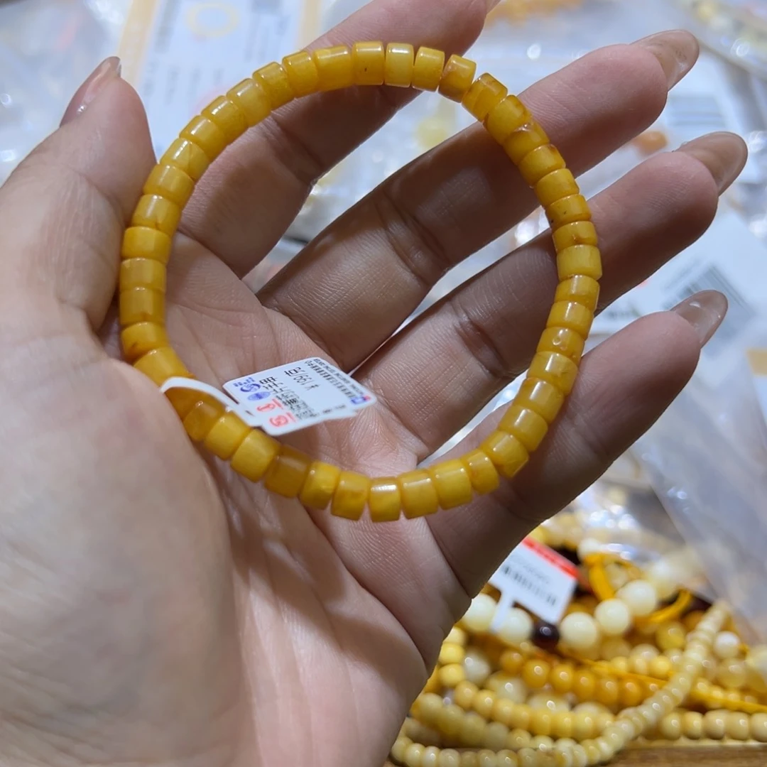未镶嵌琥珀珠宝奇石
