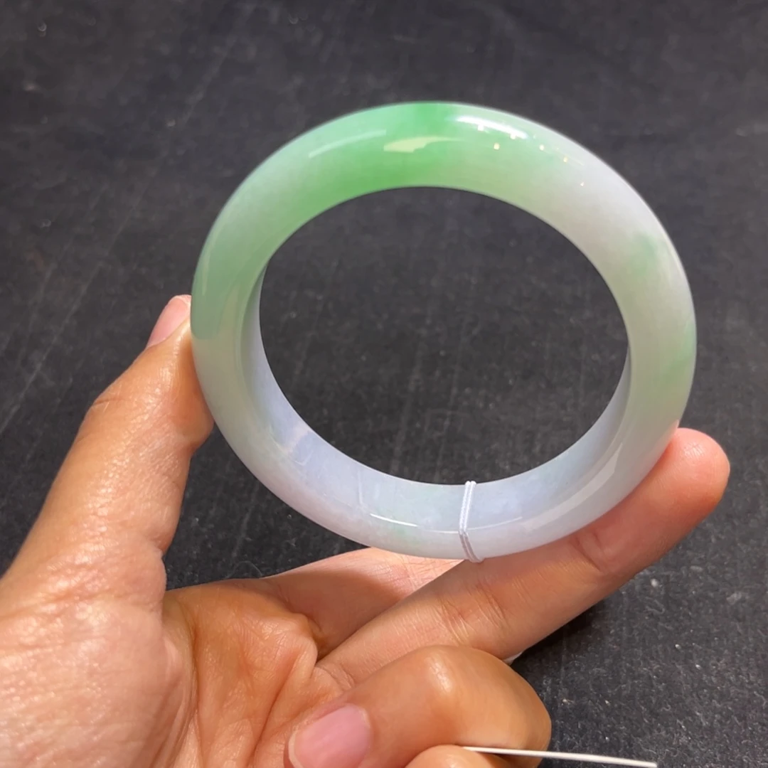 翡翠手镯未镶嵌正圈序号8