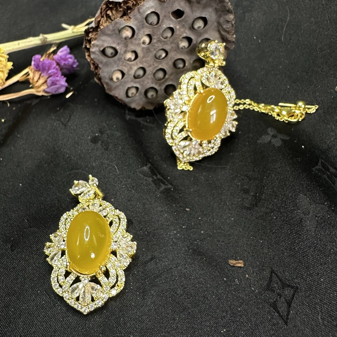 【玉合缘】天然玛瑙精美吊坠 6926