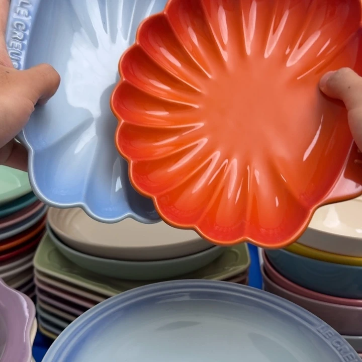 福利微瑕2个9英寸贝壳盘