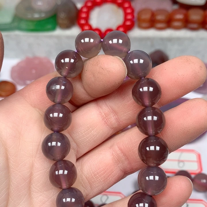 玛瑙/玉髓颈饰未镶嵌朱*晓