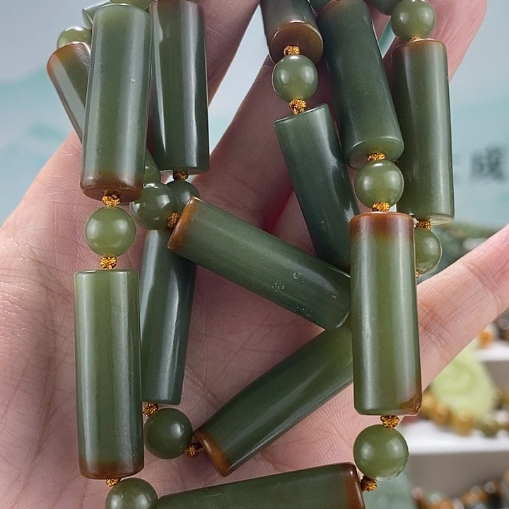透闪石质玉未镶嵌颈饰二***1
