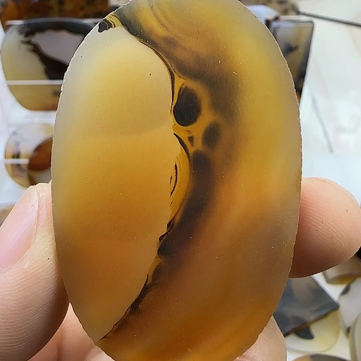 未镶嵌颈饰玛瑙/玉髓
