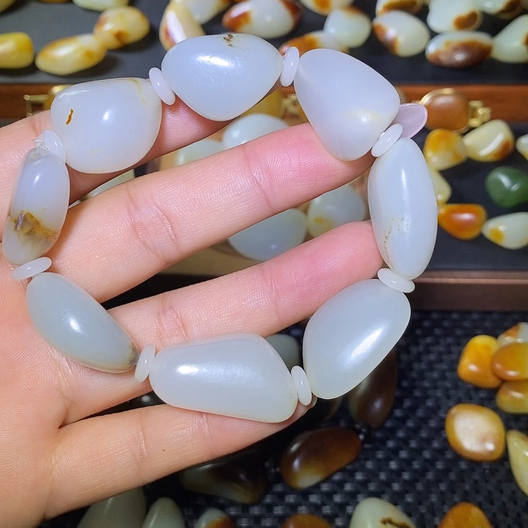 未镶嵌手串和田玉