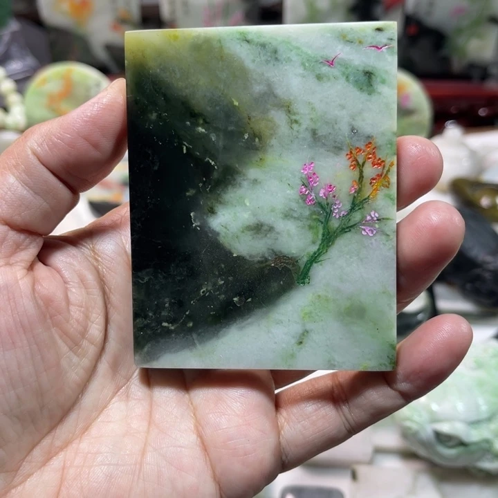 独山玉未镶嵌颈饰