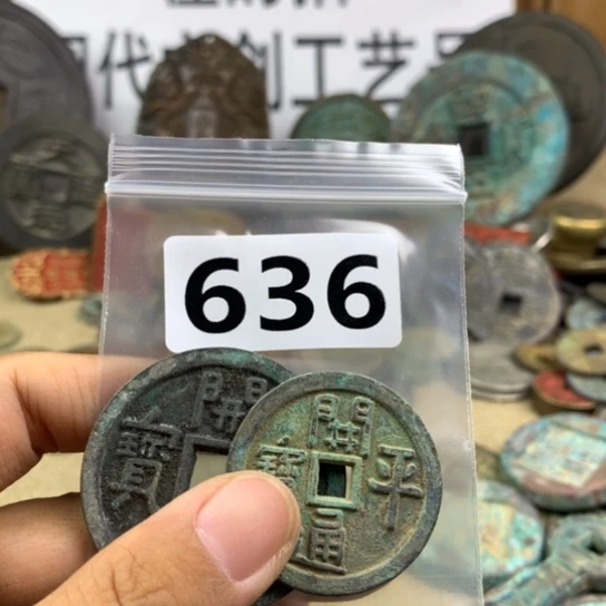 治***人铜现代文创工艺品