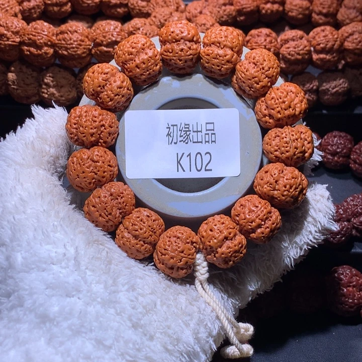 吊坠金刚菩提22尺梁金秋梅花定制