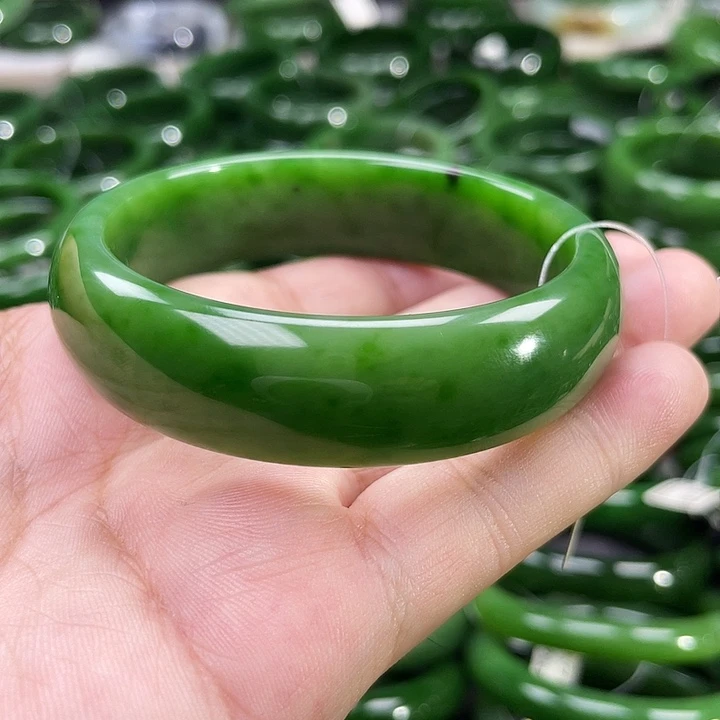 未镶嵌手镯和田玉（碧玉）