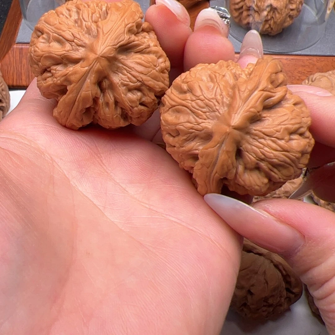 文玩核桃把件红锦鲤39丽