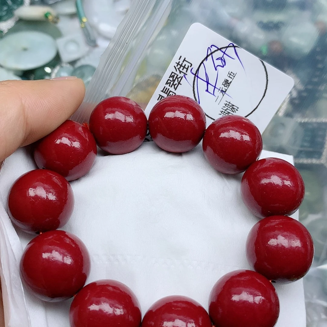 翡翠颈饰未镶嵌手串