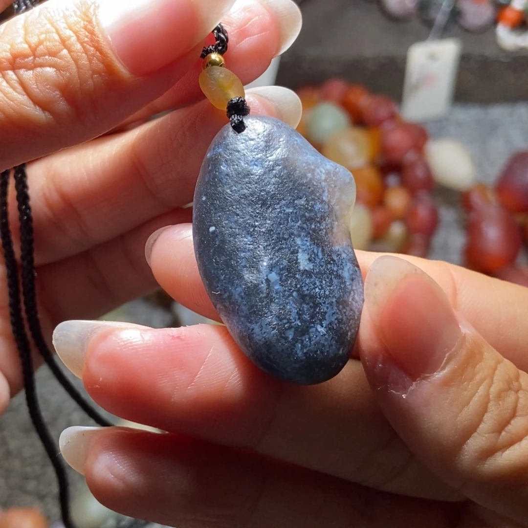 玛瑙/玉髓未镶嵌珠宝半成品