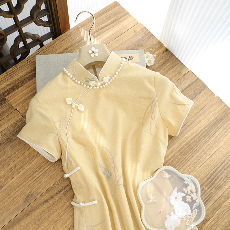 俏娘鱼2025年夏季黄色复古新中式短袖旗袍女日常可穿改良国风素雅