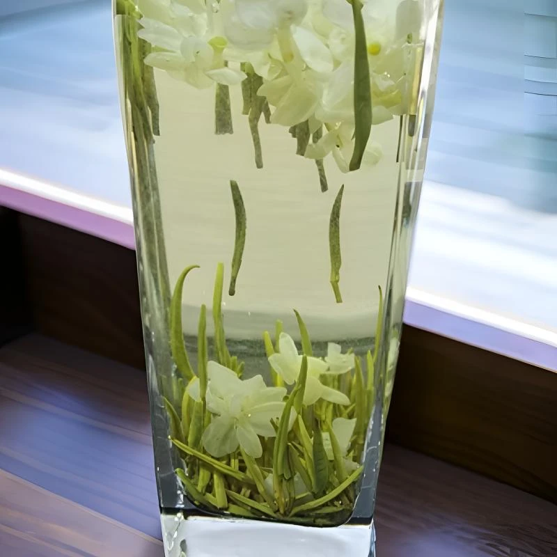 茉莉新茶 茉莉银针飘雪花茶8窨1炒清香回甘新花新茶
