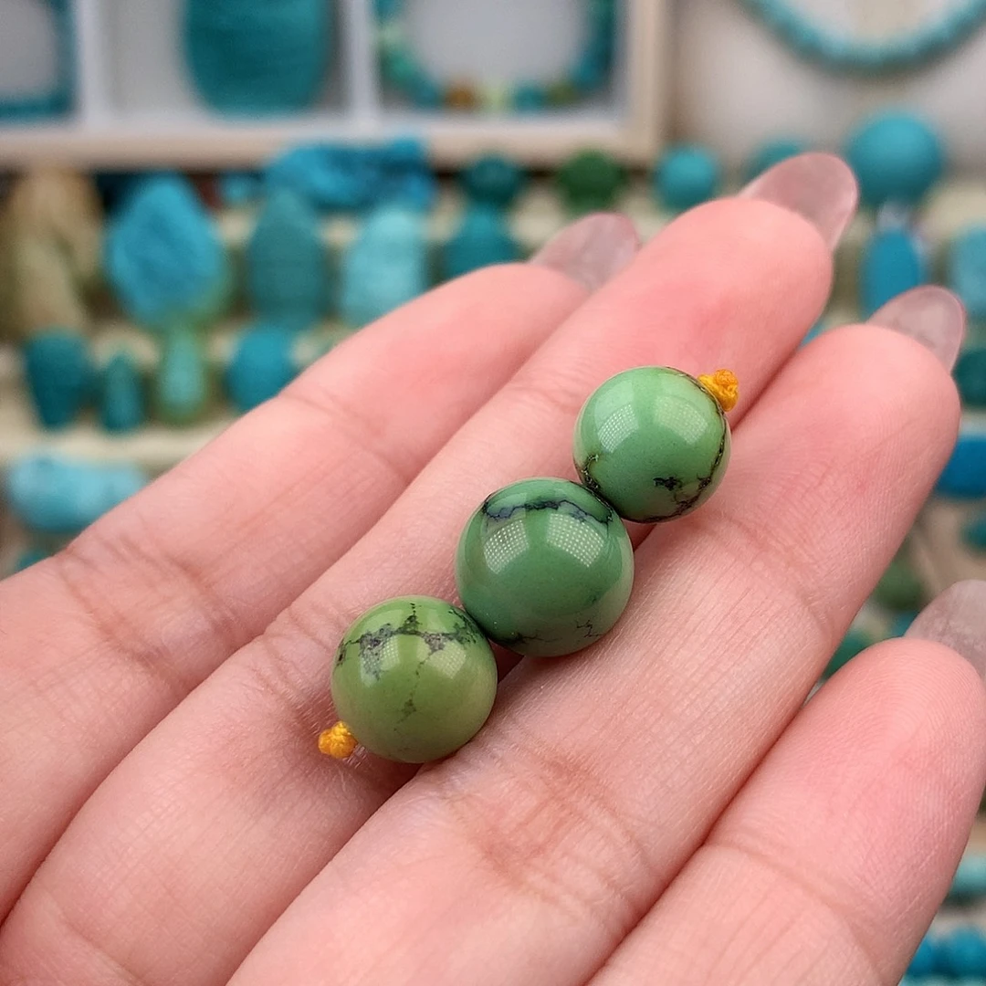 未镶嵌绿松石珠宝奇石