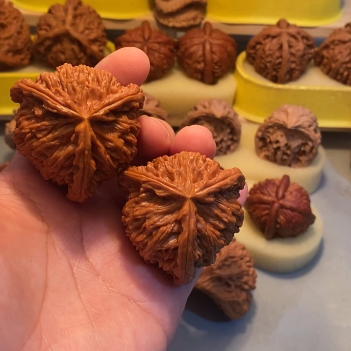 弹***痕吊坠文玩核桃mnnnnnm