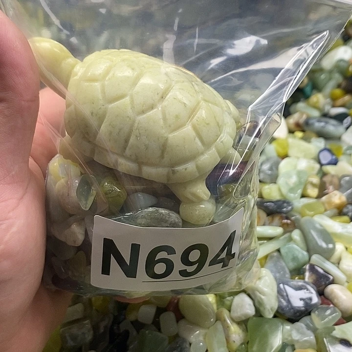 未镶嵌蛇纹石玉鱼缸石