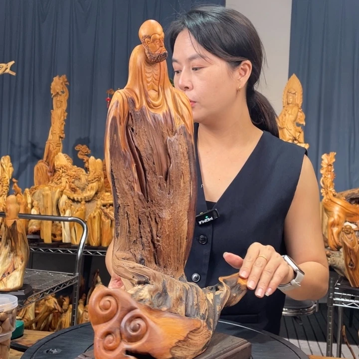 柏木（崖柏）随型摆件