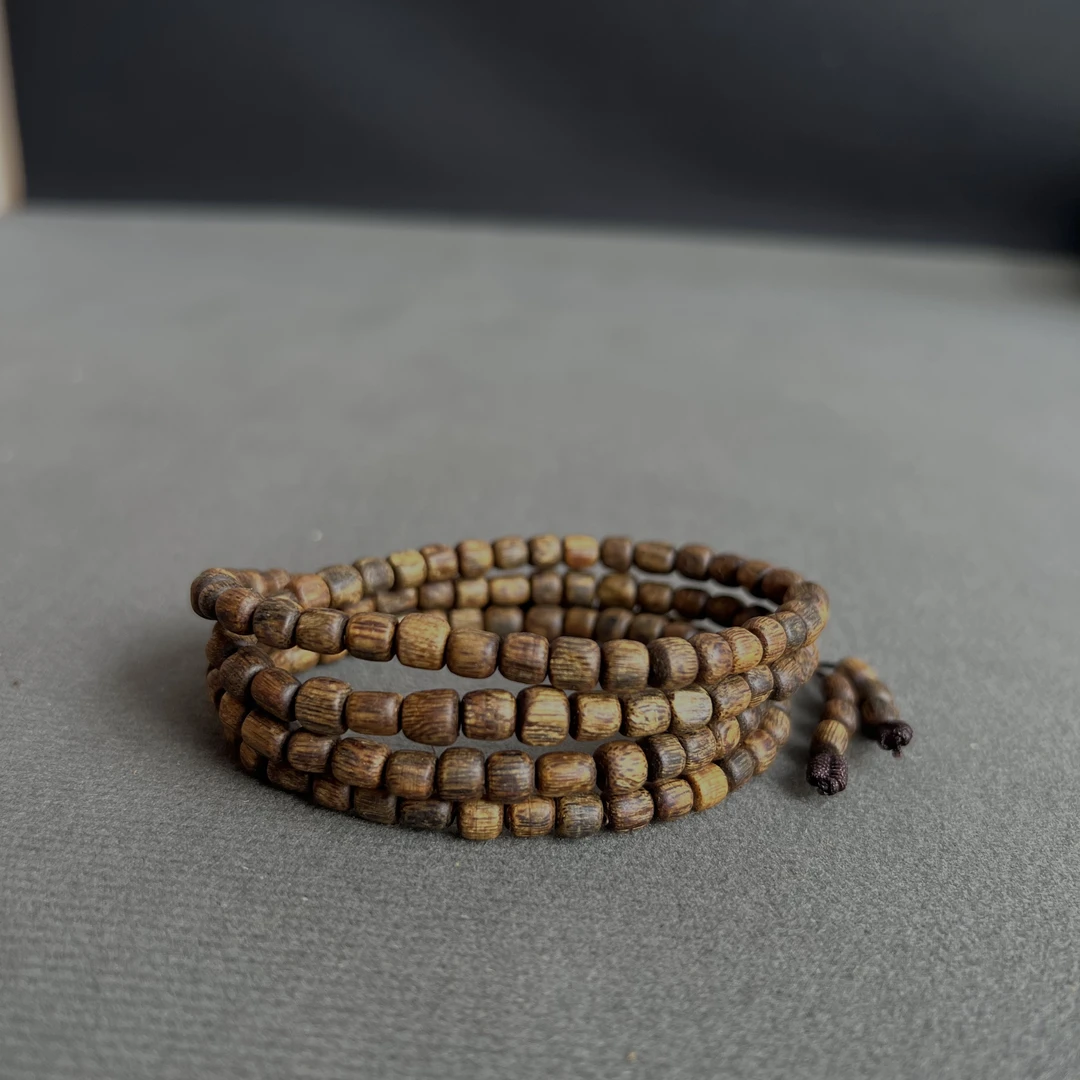 沉香A233白棋熟结随型桶珠多圈长串（多样性发一）