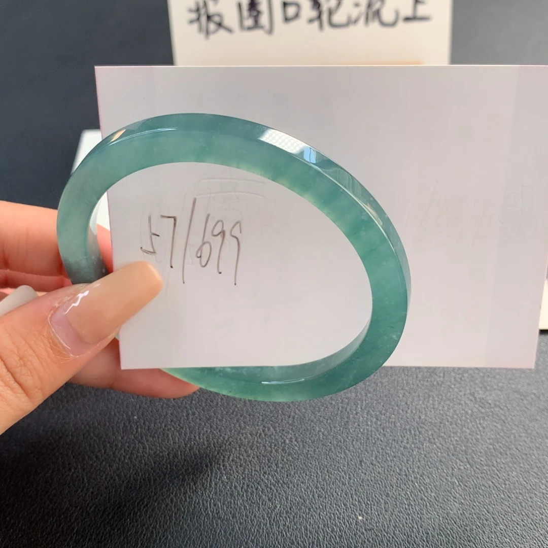 翡翠未镶嵌手镯天然翡翠