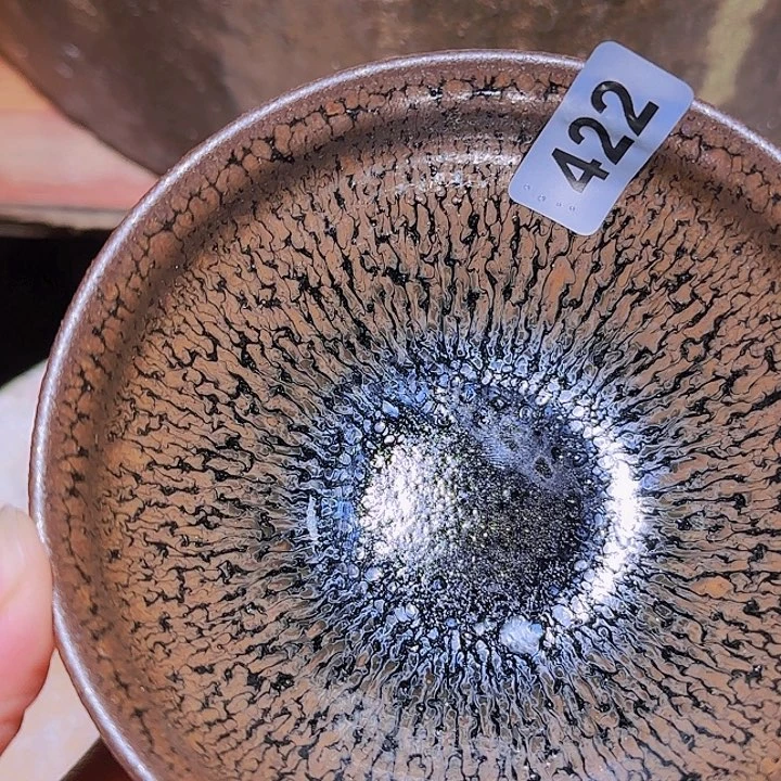 茶盏只为自己能过日子了才