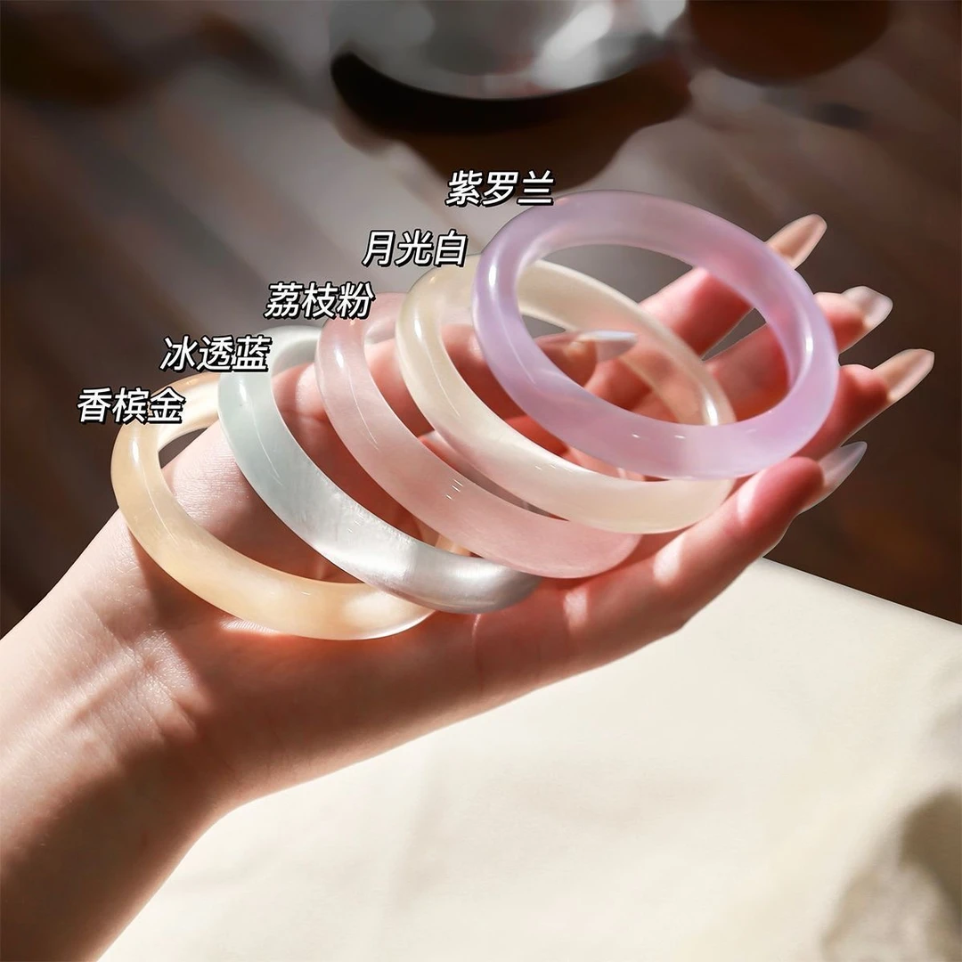 香槟金手镯泥鳅背猫眼白月光圆镯冰透贵妃镯子