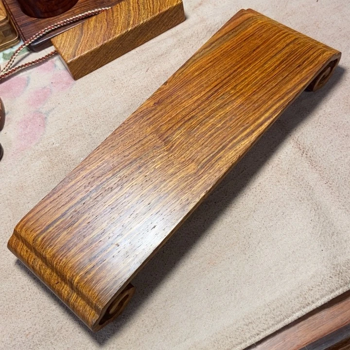 黄花梨/降香黄檀卷几