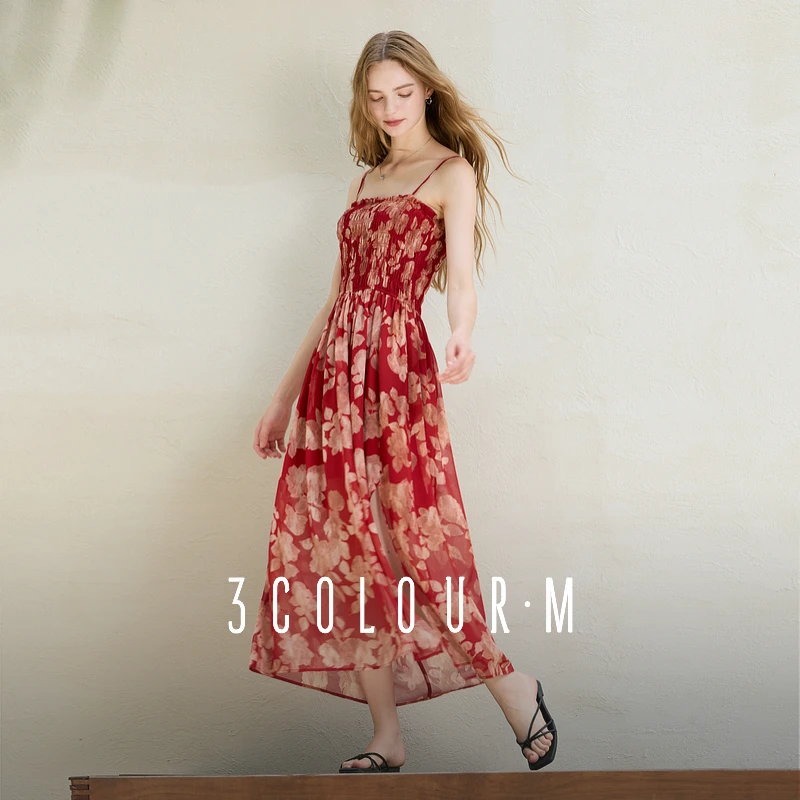三彩2025夏季新款红色碎花度假风雪纺吊带收腰大摆连衣长裙A字女M