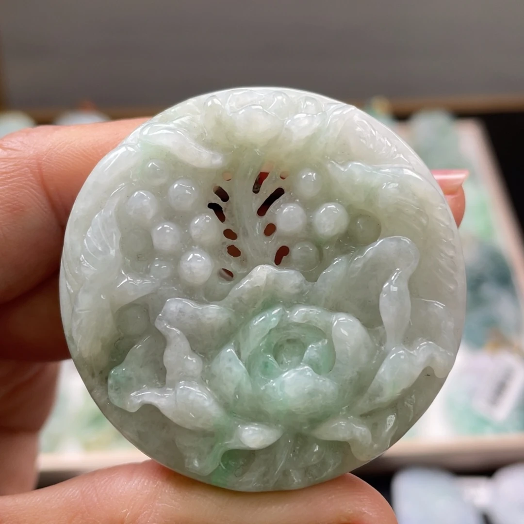 翡翠吊坠(不含链)未镶嵌