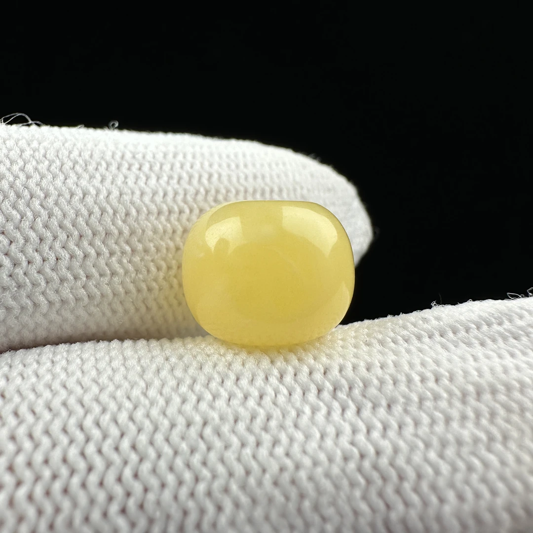 B9355天然原矿蜜蜡 【微瑕】墩子11.5*9.3mm 支持复检 假一罚十