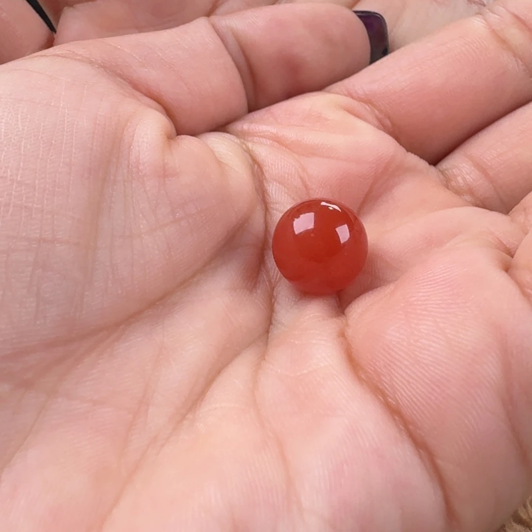 南红玛瑙未镶嵌圆珠11.1